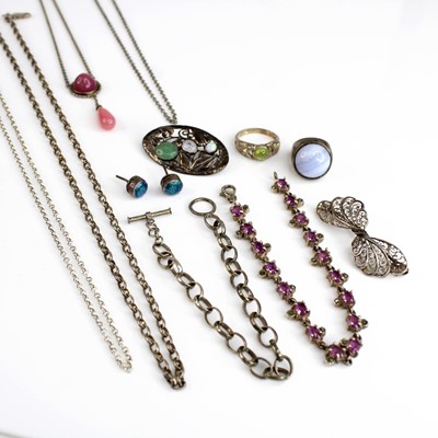 Lot 291 - Assorted silver and white metal costume...