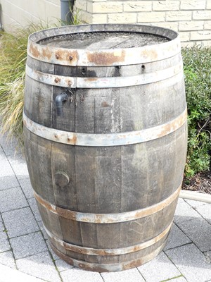 Lot 796 - A coopered oak barrel, h.96cm