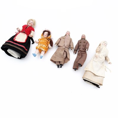 Lot 194 - An early 20th century Contiunental miniature...