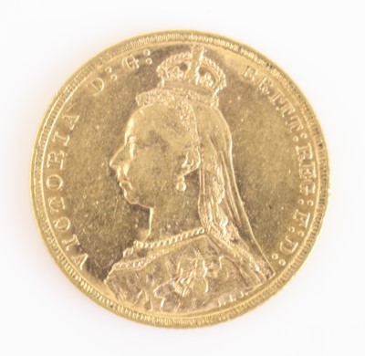 Lot 100 - Great Britain, 1889 gold full sovereign, obv:...