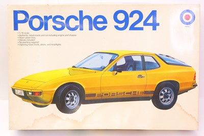 Lot 968 - ENTEX (USA issue kits) 1.16 scale, 9048 1975...