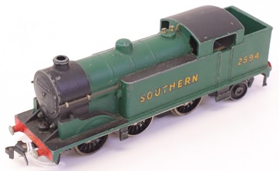 Lot 484 - EDL7 Hornby-Dublo 3-rail 0-6-2 tank loco body...