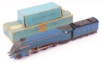 Lot 486 - EDL1 Hornby-Dublo 3-rail 4-6-2 post-war loco &...