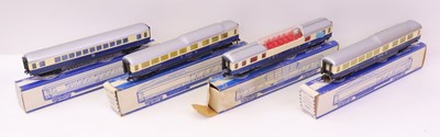 Lot 453 - Four HOrnby-acHO Rheingold blue & cream...