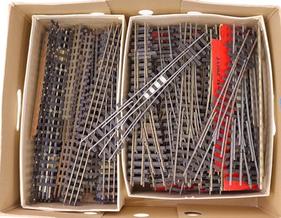 Lot 204 - Two shoeboxes of Wrenn fibre sleeper track....