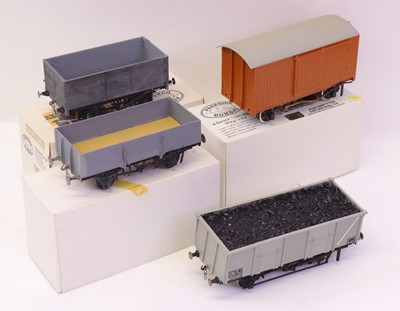 Lot 372 - Four 0 gauge finescale Parkside Dundas wagons...