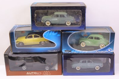 Lot 404 - 2 trays containing Solido, Norev and Auto Art...