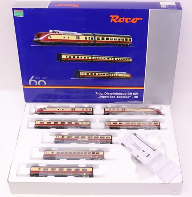 Lot 40 - Roco HO gauge 60th anniversary edition, 7-car...