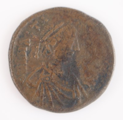 Lot 165 - Byzantine Empire, Anastasius I (491-518)...