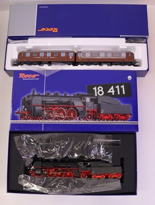 Lot 42 - Two Roco HO-gauge locos, including a BLS Ae...