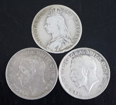 Lot 312 - Great Britain, 1889 half crown, obv: Victoria...
