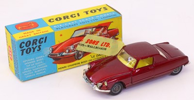 Lot 842 - Corgi Toys No. 259 Citroën Le Dandy Coupe,...