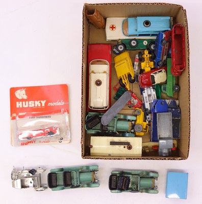 Lot 819 - a small collection of Matchbox, Husky and...