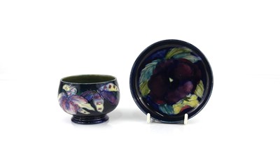 Lot 253 - A Moorcroft Clematis pattern pottery small...