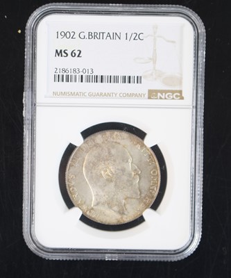 Lot 215 - Great Britain, 1902 half crown, obv: uncrowned...