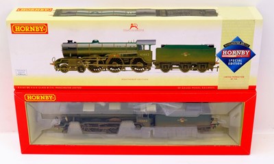 Lot 507 - A Hornby 00 gauge R 3163 Class B17/6 4-6-0 in...