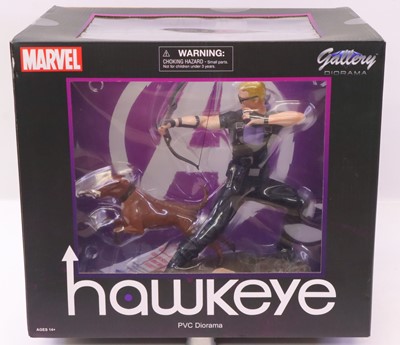 Lot 224 - Diamond Select Toys Gallery Diorama Marvel PVC...