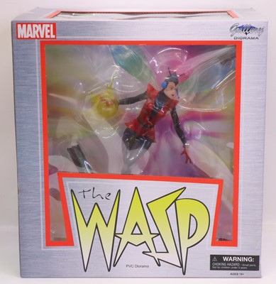 Lot 228 - Diamond Select Toys Marvel Gallery PVC diorama...