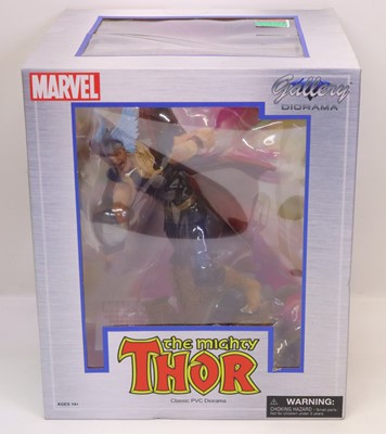 Lot 232 - A Diamond Select Toys Gallery Diorama Marvel...
