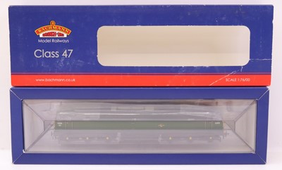 Lot 393 - A Bachmann 00 gauge Class 47 diesel loco in BR...
