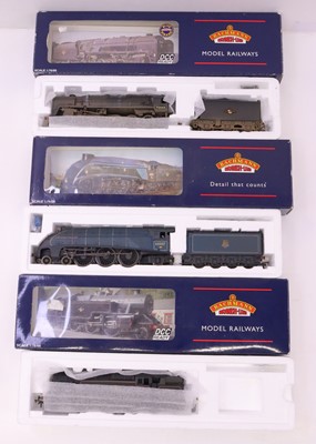 Lot 408 - Three Bachmann 00 gauge locos to include a...