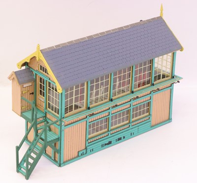 Lot 183 - 00-gauge card kit, beautifully made up of an...
