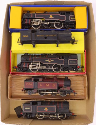 Lot 621 - Three Hornby-Dublo locos with one unidentified...