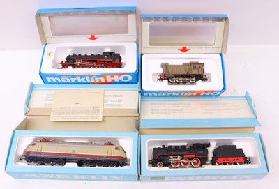 Lot 22 - A Marklin HO gauge boxed locomotive group, to...