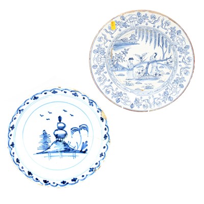 Lot 19 - An 18th century Dutch Delft charger,...