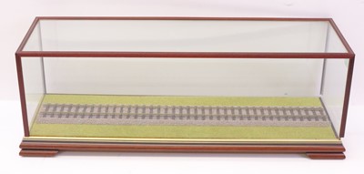 Lot 140 - Picture Pride High Spec cabinet for 0 gauge...
