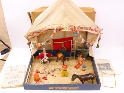Lot 1131 - Schoenhut No. 21/37 Humpty Dumpty Circus set,...