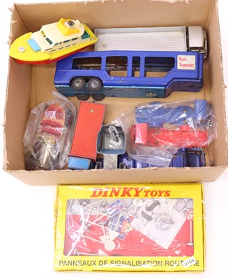 Lot 292 - Small collection of Dinky toys and similar...