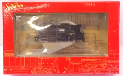 Lot 48 - Bachmann Spectrum HO gauge -0-6-0 Saddle tank...