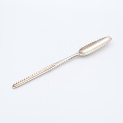 Lot 57 - A George II silver double-ended bone marrow...