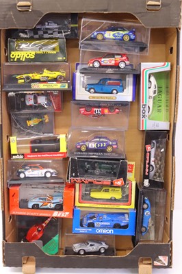 Lot 392 - One tray of mixed modern issue diecast, to...