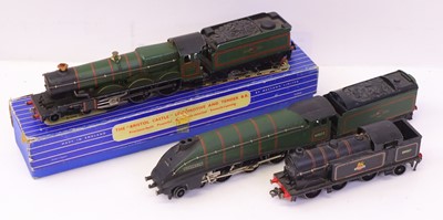 Lot 513 - Three Hornby-Dublo 3-rail locos: EDLT20...