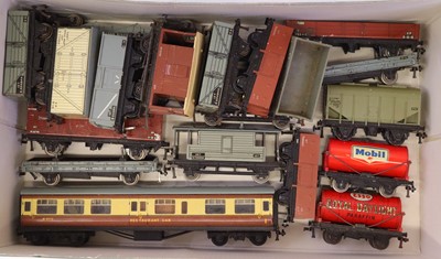 Lot 605 - Three H-Dublo 3-rail tank locos, lined black:...