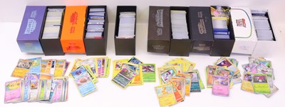 Lot 1126 - Pokémon cards: modern release common and...