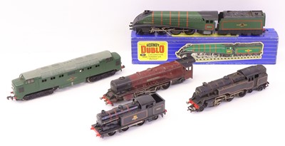 Lot 606 - Five Hornby Dublo locos to include a 2-rail Co-...