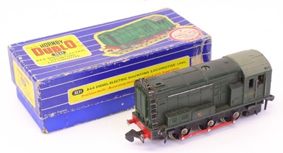 Lot 517 - Hornby Dublo 3-rail 3231 0-6-0 diesel shunter,...