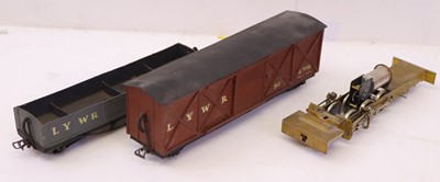 Lot 145 - Small collection of 0-16.5 Scale, to include a...