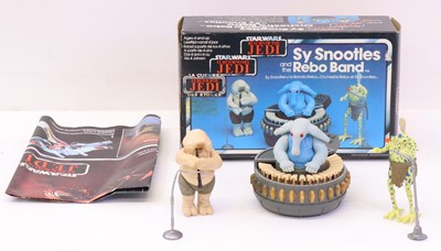 Lot 1027 - Palitoy Star Wars Tri Logo Return Of The Jedi...