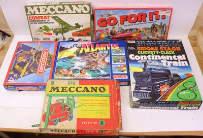 Lot 1177 - A small collection of Sets to Include: a...