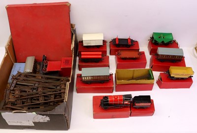 Lot 167 - One tray of mixed Hornby 0 gauge rolling stock...
