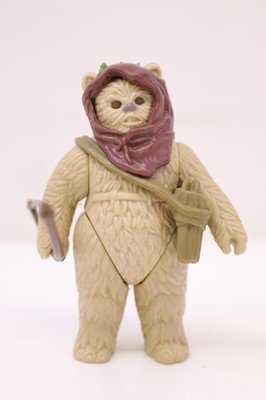 Lot 1051 - Kenner Star Wars vintage complete Warok (ewok)...
