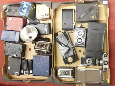 Lot 183 - A collection of cameras, to include a Kodak...