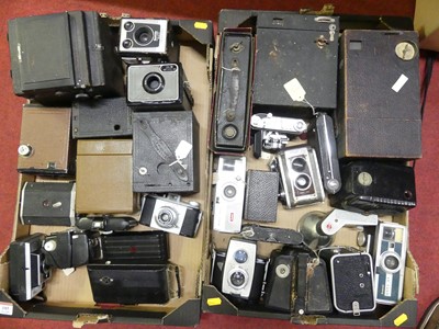 Lot 185 - A collection of Kodak cameras, to include a...