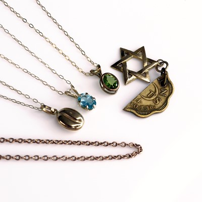 Lot 309 - Assorted principally 9ct jewellery to include...