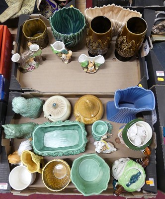 Lot 152 - A collection of ceramics, to include Sylvac...