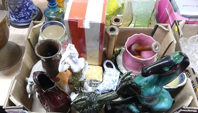 Lot 165 - A collection of ceramics, to include a Poole...